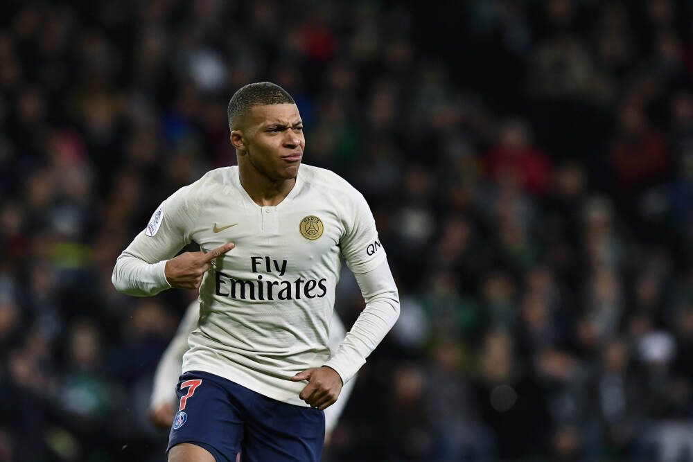 告别“雪花头”，这些洗发水是救星！